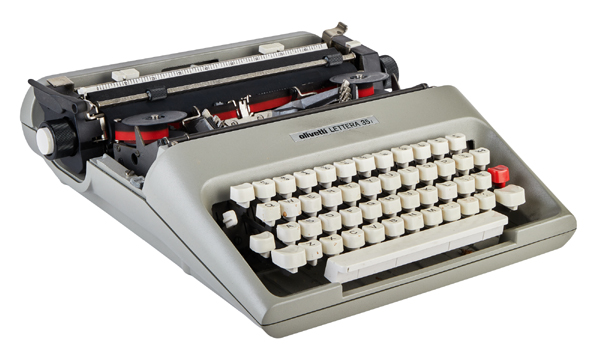 Olivetti Lettera 35L manual typewriter used to write the blockbuster erotic thriller 